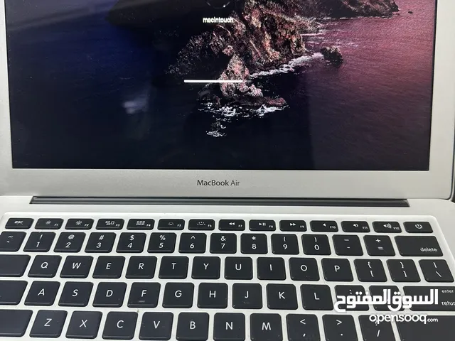 MacBook 2017 8GB حالة ممتازة مع شاحن