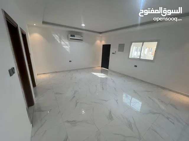 اجار شقق في العي