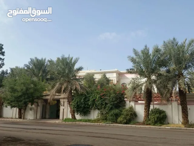 2000 m2 More than 6 bedrooms Villa for Sale in Al Madinah Al Khatim