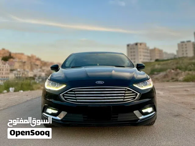 2018 فورد فيوجن SE