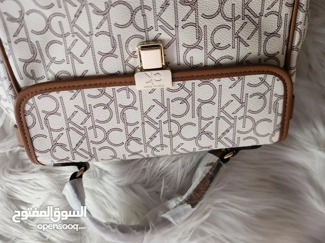 Women Calvin Klein Bags for Sale in UAE - Handbags, Crossbody Bags : Ladies  Purse