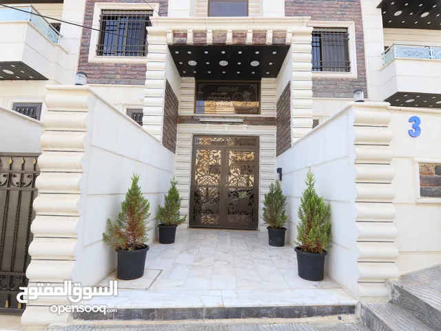 210 m2 4 Bedrooms Apartments for Sale in Amman Shafa Badran