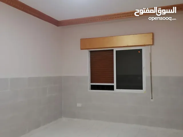 160 m2 5 Bedrooms Apartments for Sale in Irbid Al Hay Al Sharqy
