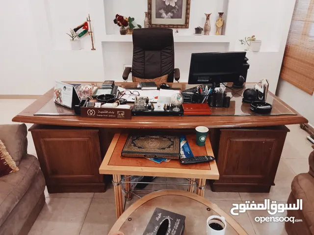 اثاث مكتبي للبيع اربد مجمع عمان الجديد
