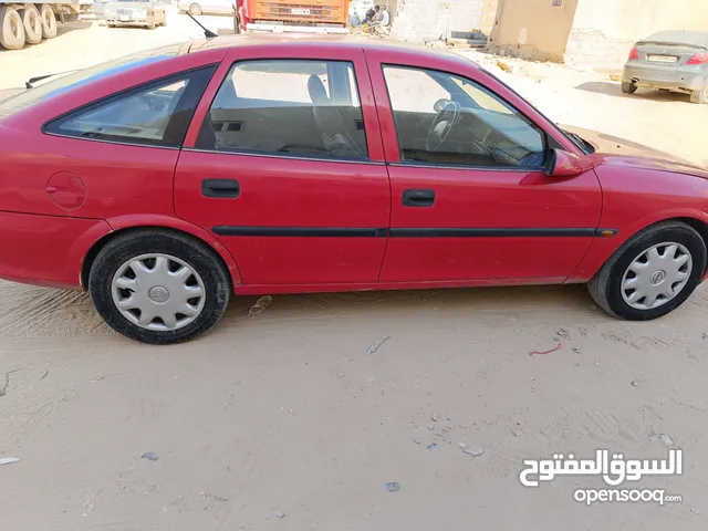 Used Opel Vectra in Tripoli