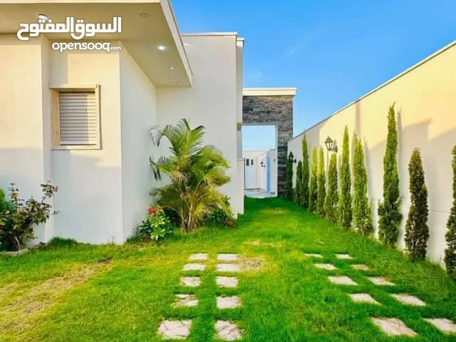 2 Bedrooms Chalet for Rent in Tripoli Al-Baesh