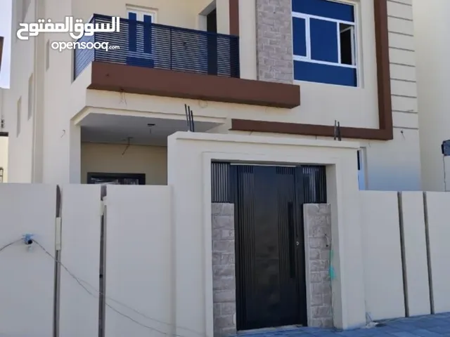 306 m2 4 Bedrooms Villa for Sale in Muscat Al Maabilah