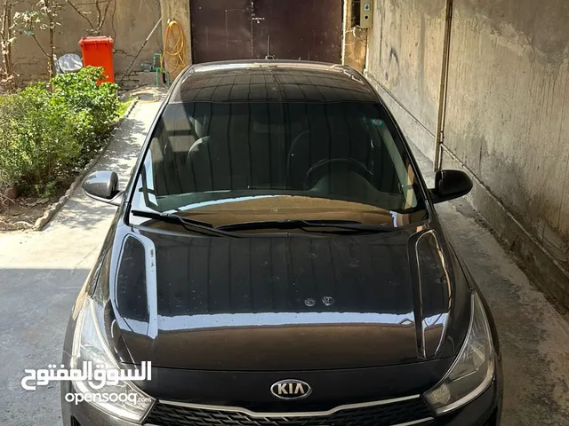 كيا ريو للبيع بسعر 105 ورقة