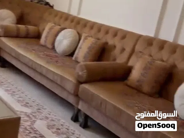 كنب بني للبيع