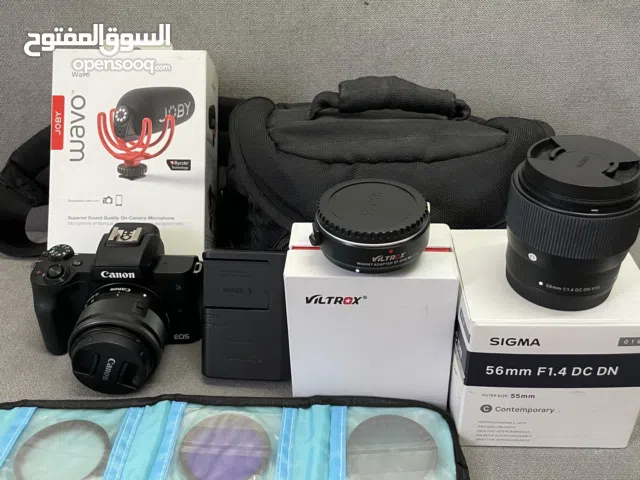 Canon M50 Mark ii with 2 lenses + adapter, microphone and lots of accessories