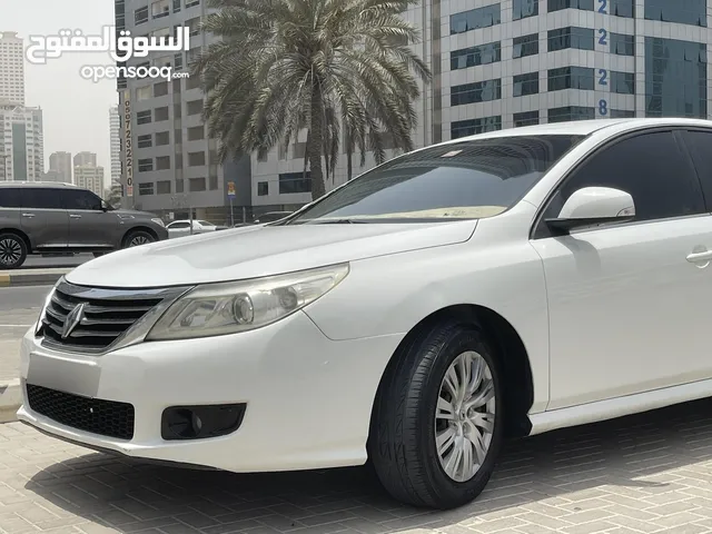 بحالة ممتازة رينو سافران 2013 للبيع