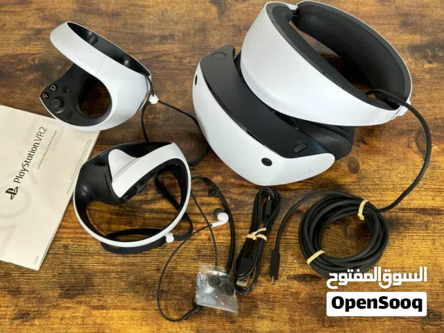 نظارة الواقع الافتراضي  VR2 لجهاز Playstation5   بحالة ممتازة جدا مع حقيبة خاصة و قاعدة شحن