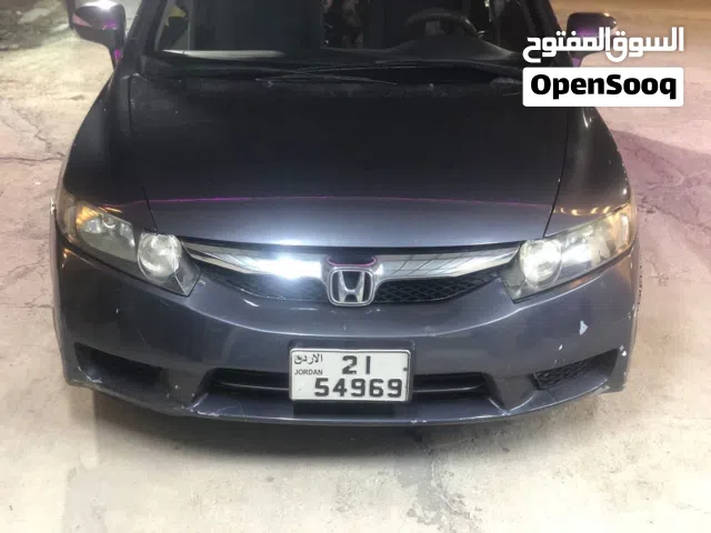 2009 هوندا سيفيك Standard