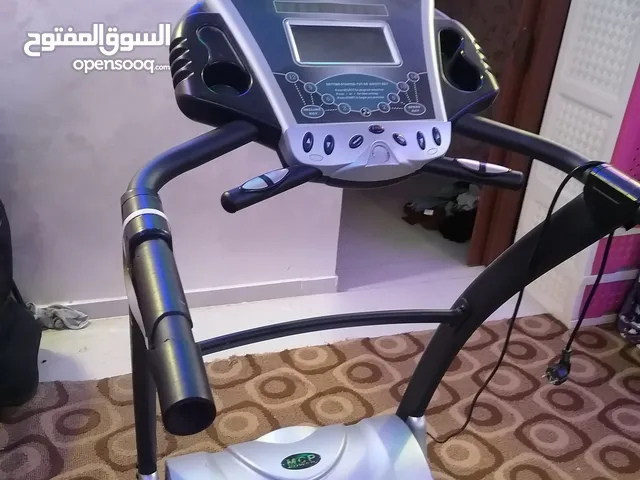 جهاز مشي رياضي