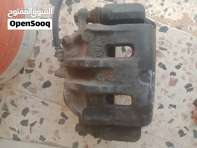 بينسة أمامية هونداي سوناتا دبل بستوني أصلية NB30 نظيفة