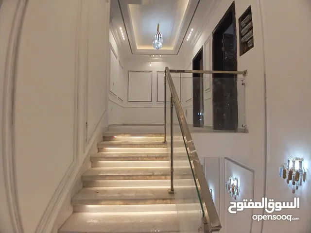 320 m2 More than 6 bedrooms Villa for Rent in Ajman Al Yasmin