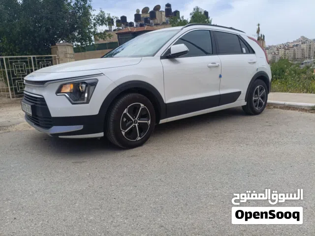 2025 كيا نيرو EX
