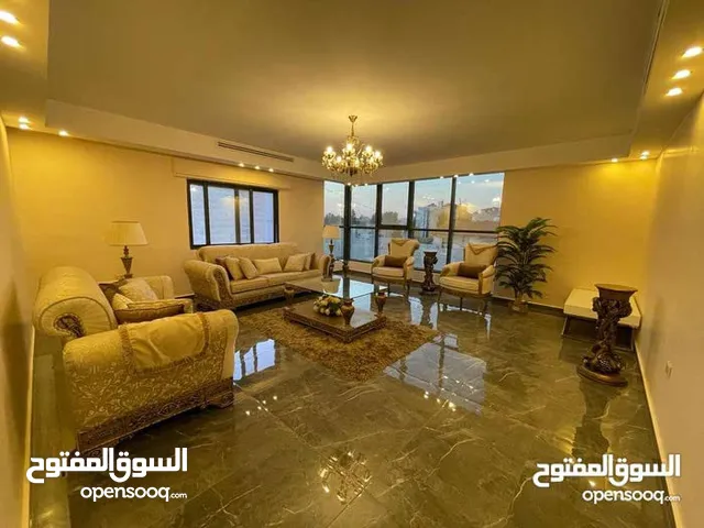 170 m2 3 Bedrooms Apartments for Rent in Amman Um El Summaq