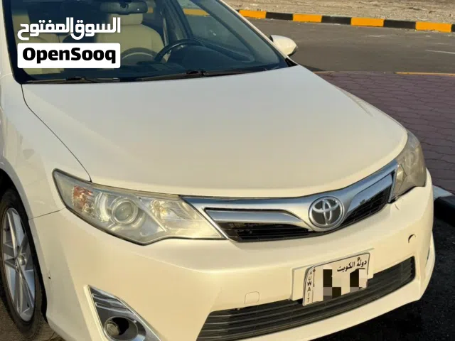 2015 تويوتا كامري GLX