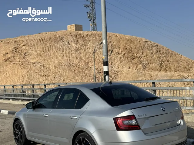 سكودا موديل 2020 بنزين 1500 تماتيك سيارة ممتازة جدا