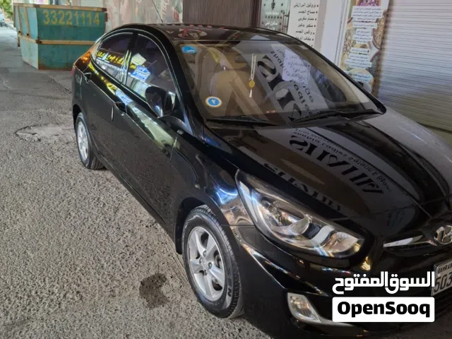 Hyundai accent