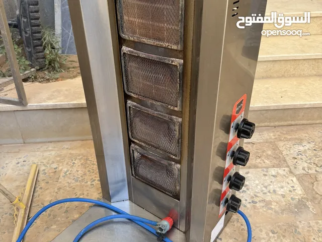 ماكينة شاورما للبيع مستعملة شهرين