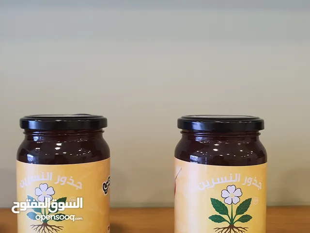 عسل طبيعي من أجود الأنواع