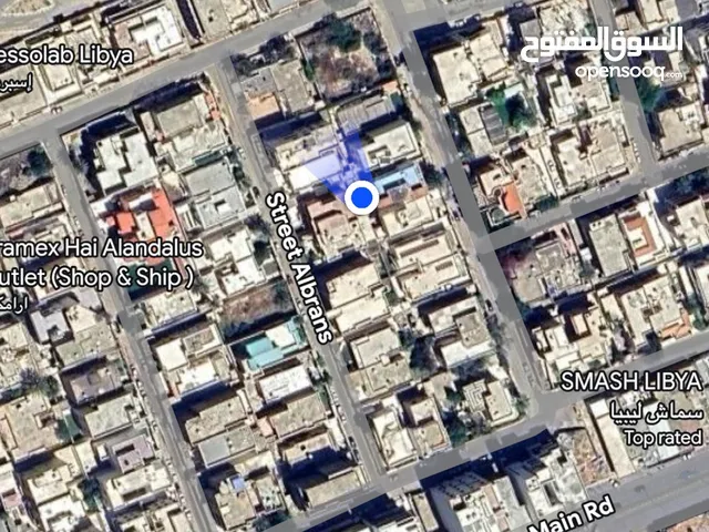 منزل على بعد 200 متر من طريق الساحل الجديد الاول