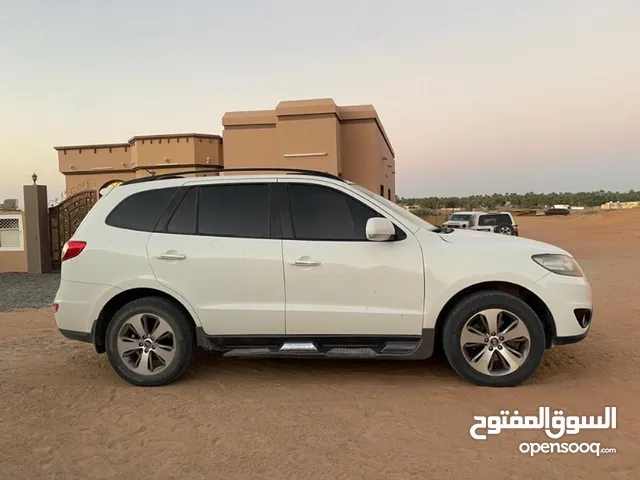 Used Hyundai Santa Fe in Al Sharqiya