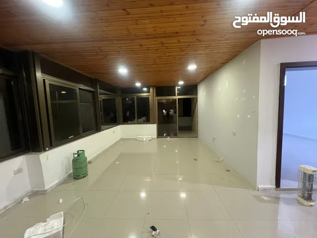 135 m2 2 Bedrooms Apartments for Rent in Amman Um El Summaq