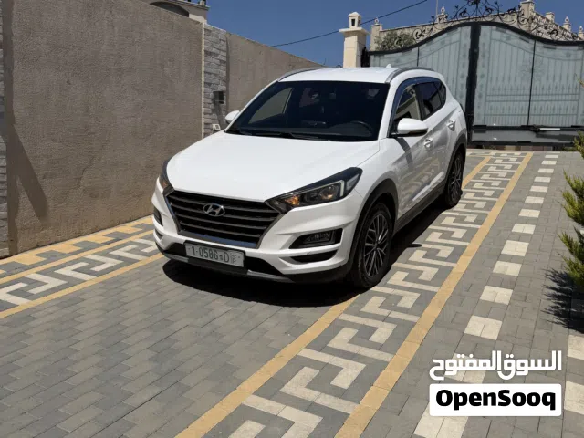 2018 هيونداي توسان Limited