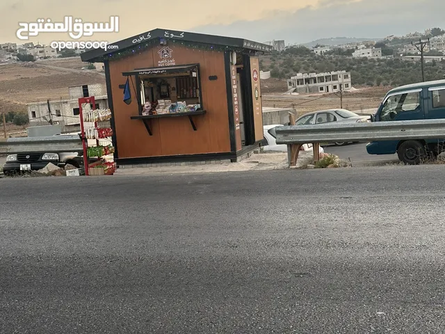 كشك قهوه كامل مجهز للبيع بداعي السفر