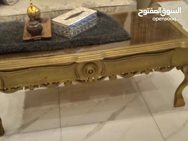 طاولة وسط وطاوله جانبية