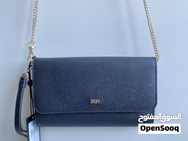حقيبة DKNY سوداء  DKNY black bag