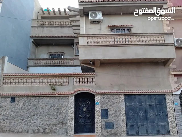 250 m2 5 Bedrooms Townhouse for Sale in Oran Other