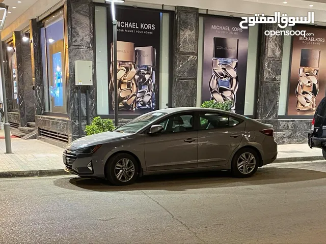 Used Hyundai Elantra in Benghazi
