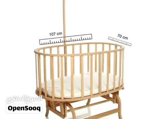 سرير أطفال (منز) مستخدم فقط 30 يوم