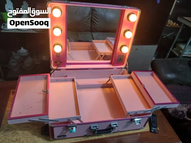 Makeup Vanity Box (trolly)