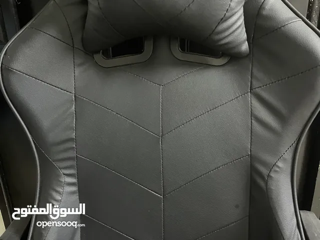 Other Chairs & Desks in Central Governorate