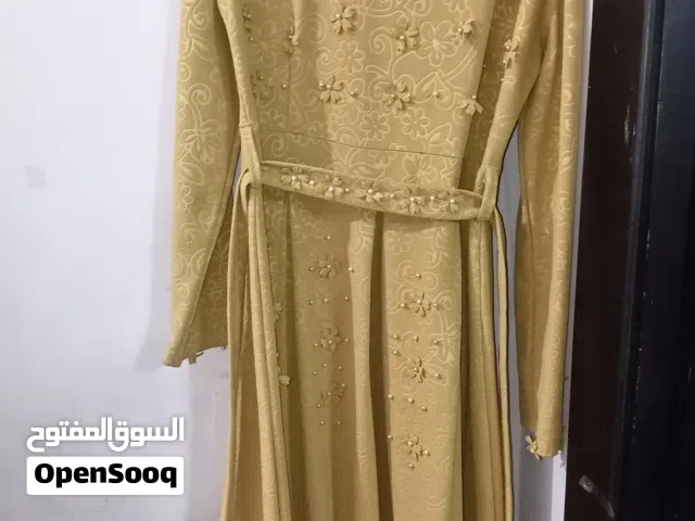 فستان ربيعي
