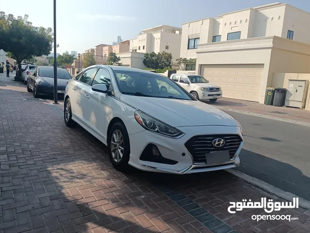 urgent sale Hyundai Sonata se 2018 Model white