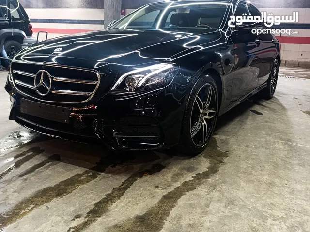 MERCEDES BENZ E350 FULLY LOADED وارد الوكالة