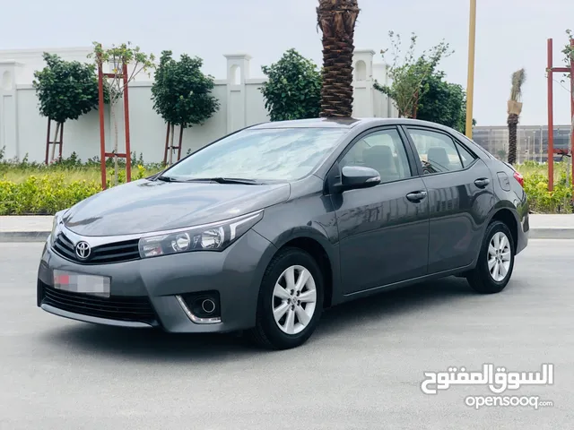 Toyota Corolla 2.0 2015 model good car for sale