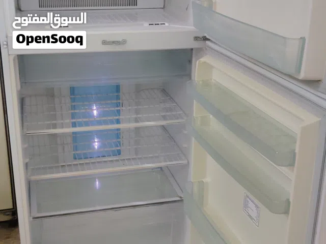 نبيع ثلاجه توشيبا 24 قدم حجم كبير بحاله الوكاله استخدام معا التوصل التشغيل والكفاله تبريد وتجميد قوء