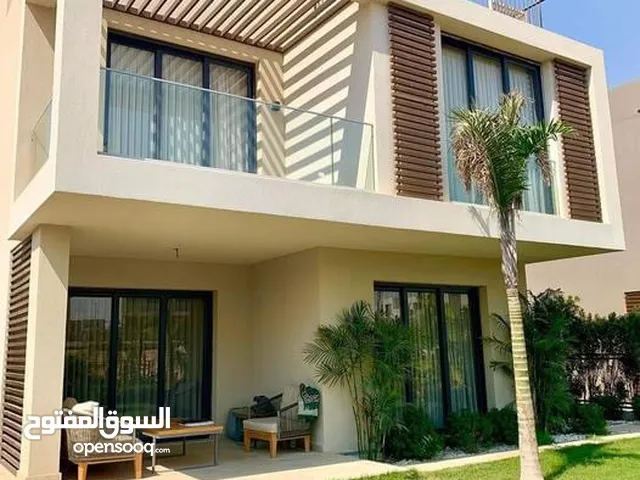 160 m2 3 Bedrooms Villa for Sale in Cairo First Settlement