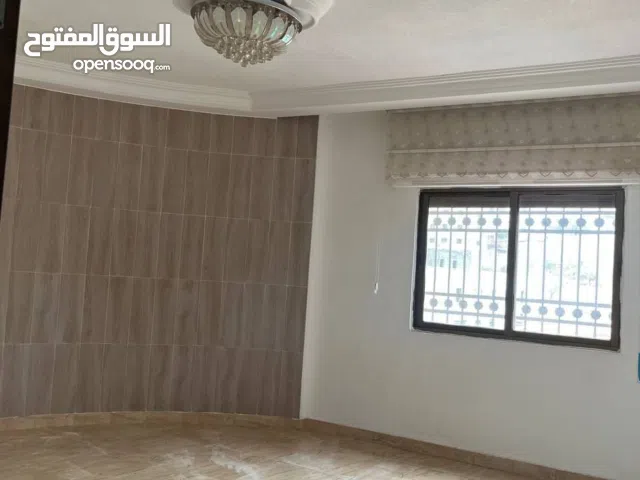 شقة غربية مشمسة تقع على شارعين في البنيات الشمالي