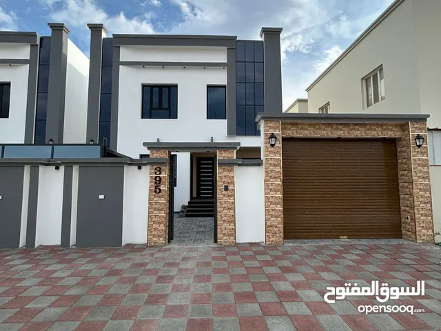 355 m2 More than 6 bedrooms Villa for Sale in Muscat Al Maabilah