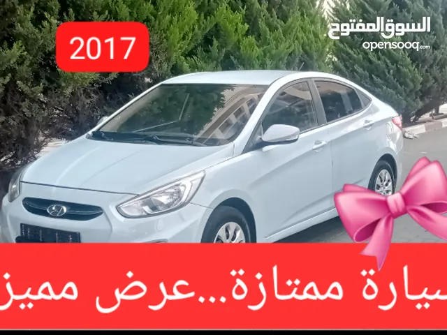 هيونداي اكسنت 2017.