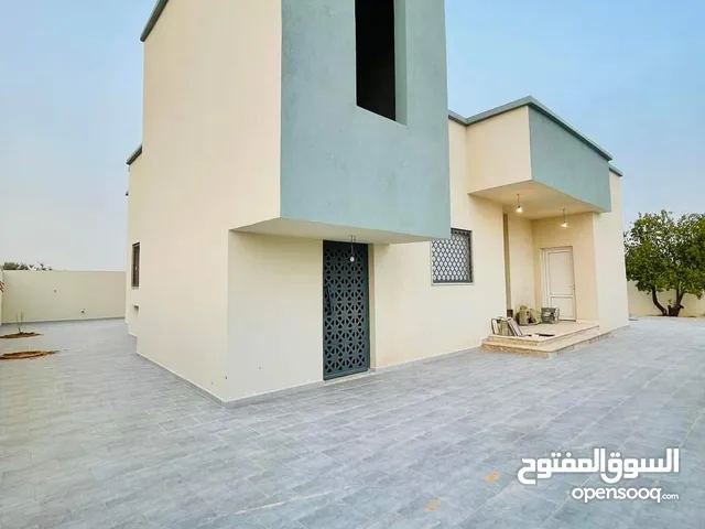 170 m2 3 Bedrooms Townhouse for Sale in Tripoli Al-Baesh
