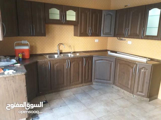 110 m2 4 Bedrooms Apartments for Sale in Amman Al-Jabal Al-Akhdar